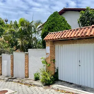 Hostal House Santinho, Florianópolis